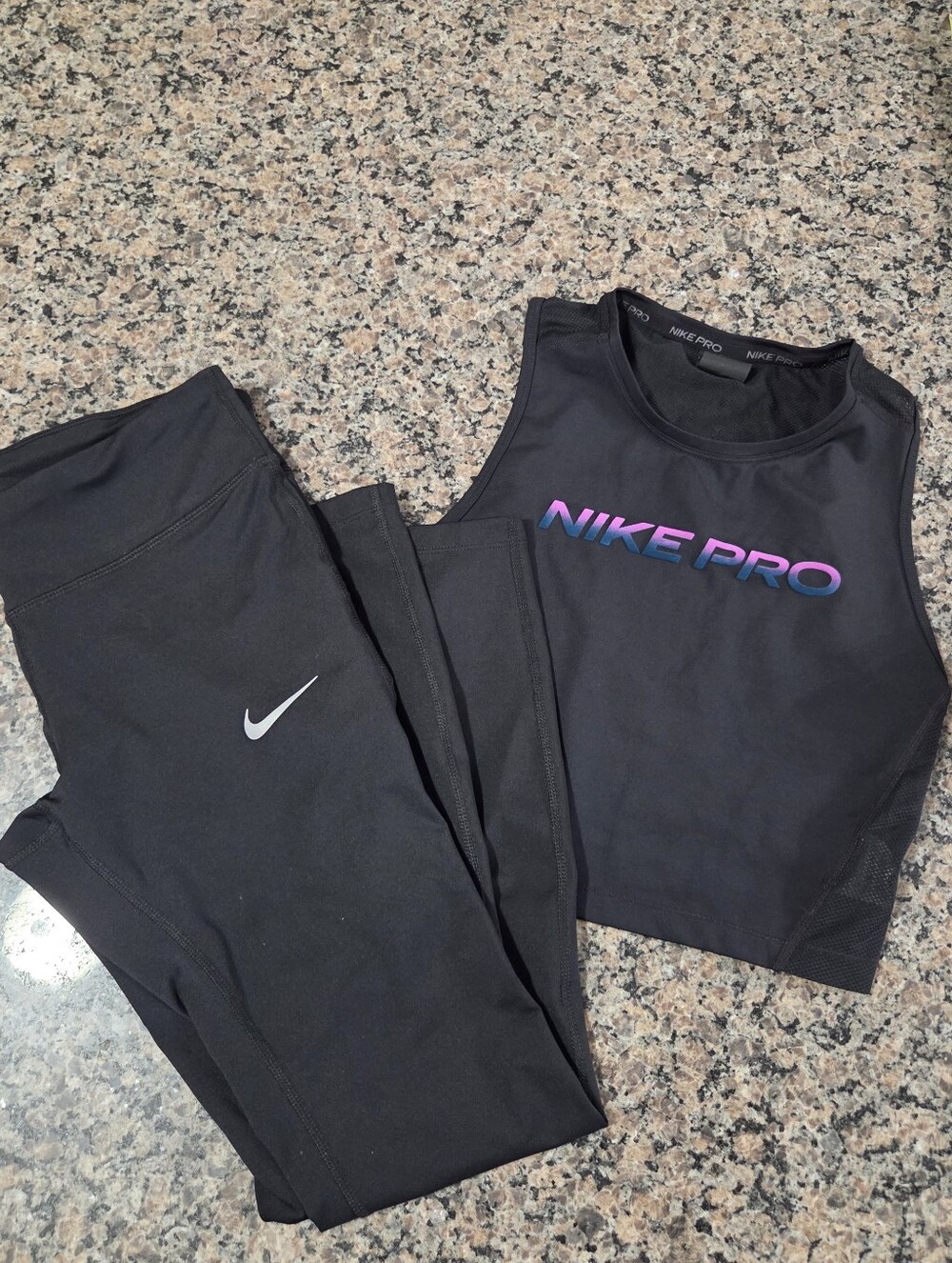 Nike Pro Dri-FIT Black Workout Set Small Mesh Tank + Medium Running Leggings